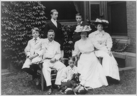 The Roosevelts with their dog Skip, who shockingly wasn’t eaten by any of the family’s other pets